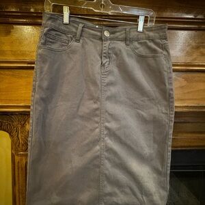 Classic Gray Midi Skirt